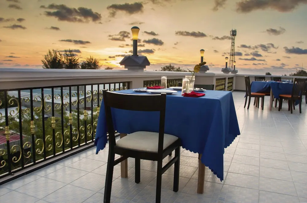 Balcony & Terrace