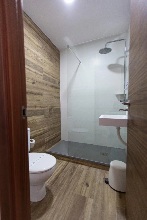 Standard Double room with balcony (full double bed)