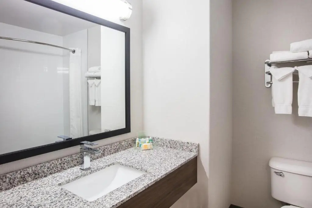 Holiday Inn & Suites Grande Prairie Conference Center by IHG - Chambres