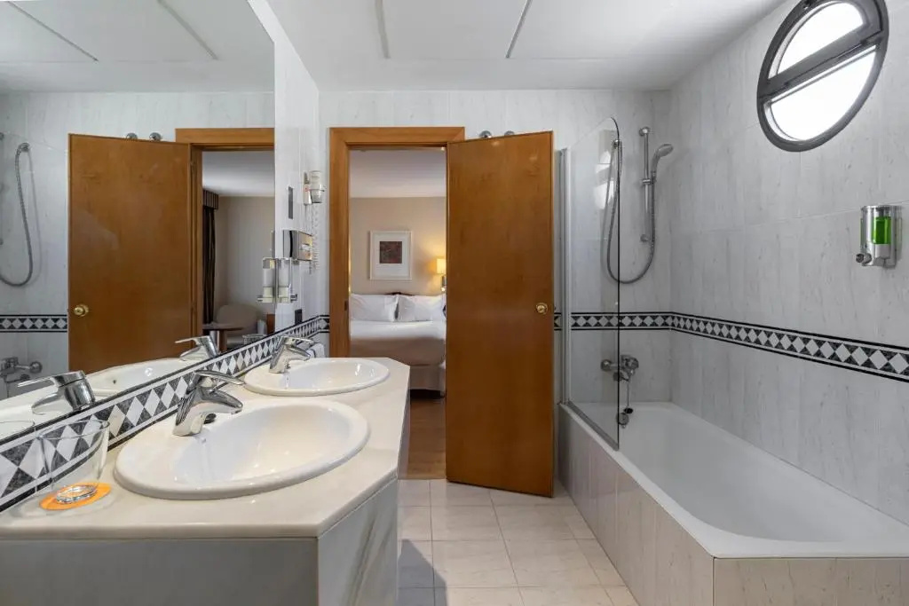 Hotel Civis Jaime I - Chambres
