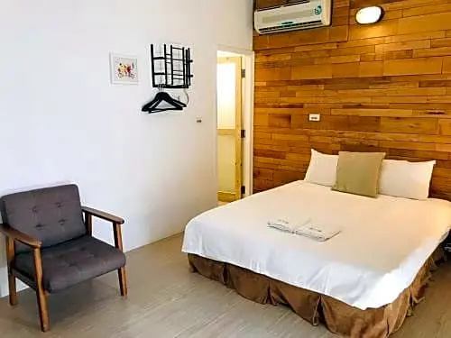 Fun Space Inn - Chambres