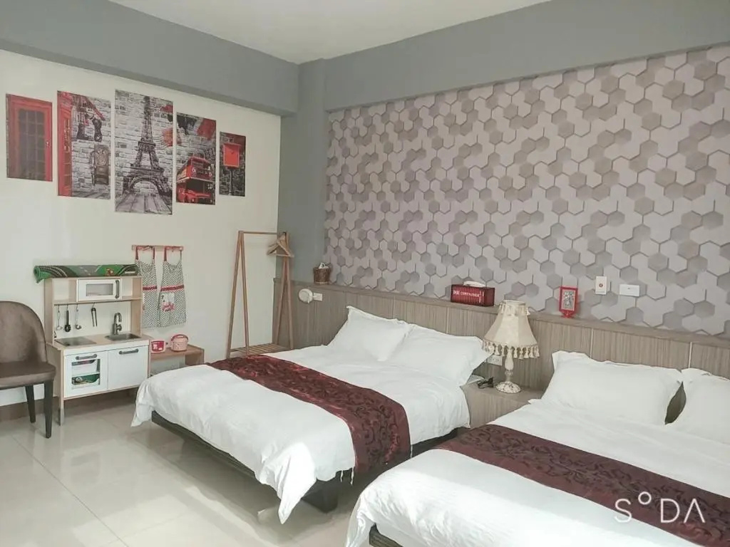 Standard Quadruple room with balcony