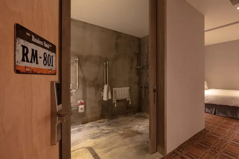 Roaders Hotel Zhonghua - Chambres