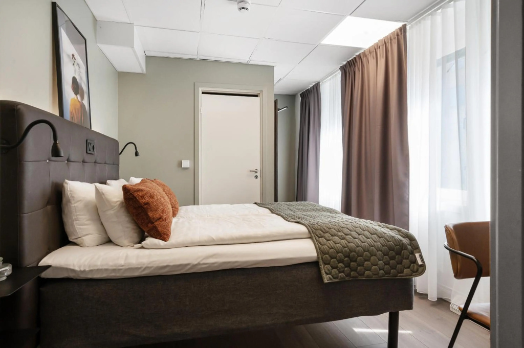 Hotel Point — 5