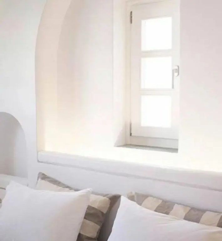 Studio with balcony and with garden view