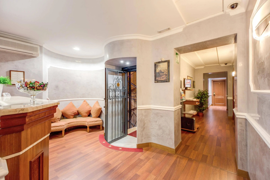 Hotel photo 9