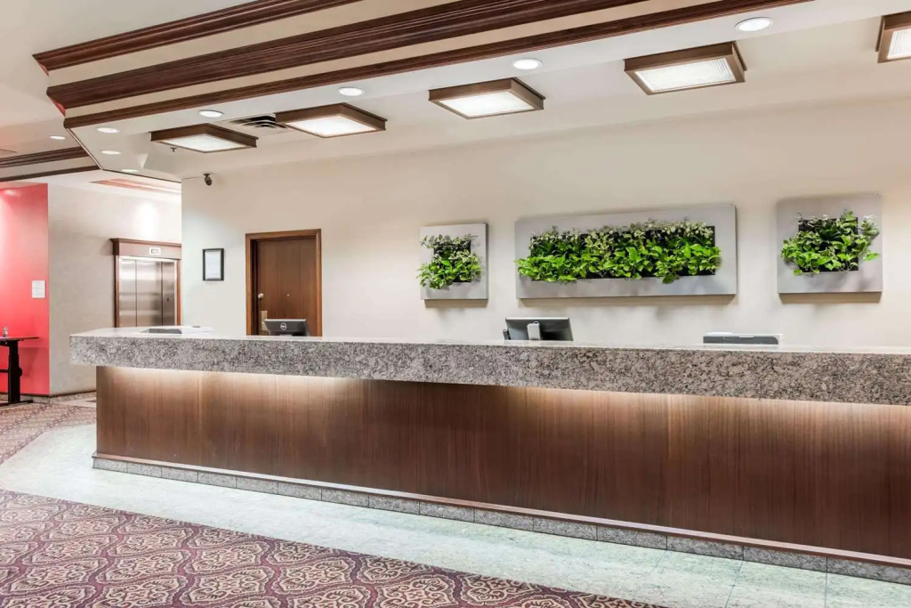 Divya Sutra Plaza and Conference Centre Calgary Airport