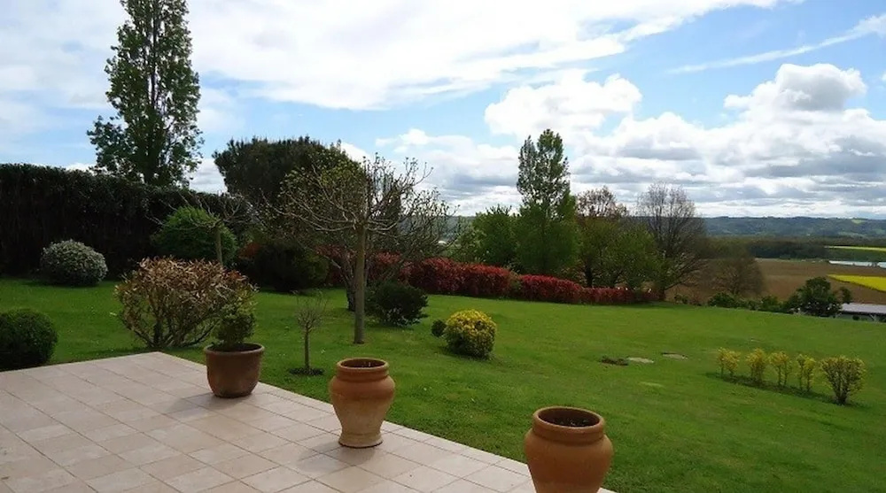 Hotel photo 32
