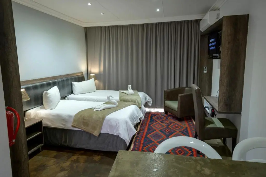 Standard Double room (twin beds)