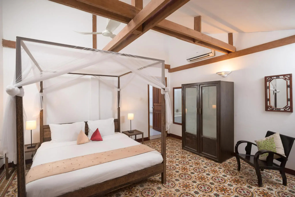 Standard Double room (full double bed)
