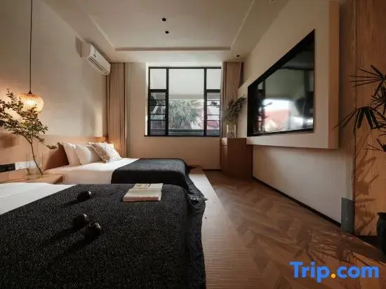 Premium Double room (twin beds)