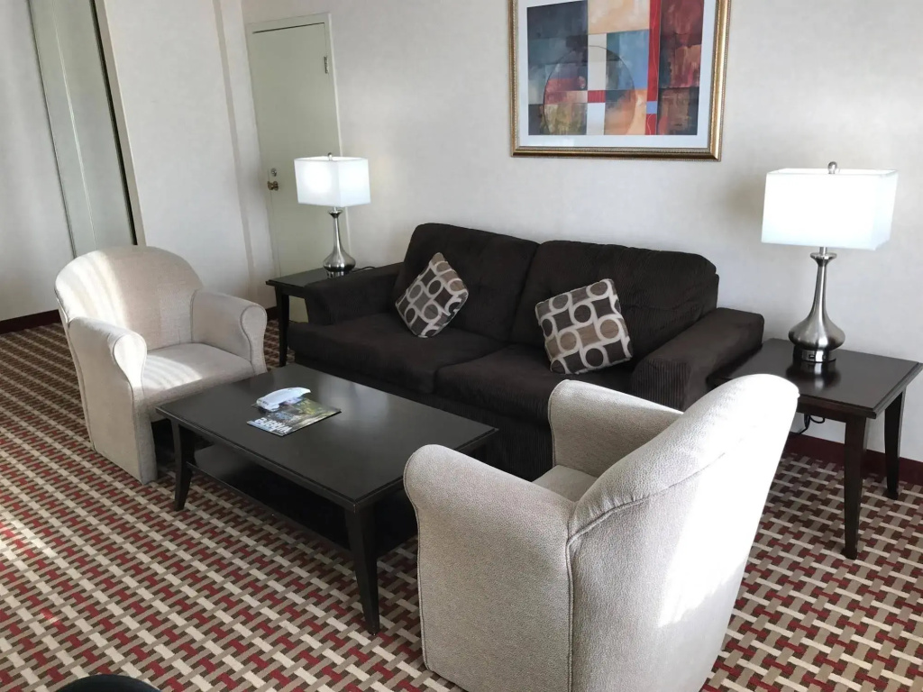 Best Western Plus Grosvenor Airport Hotel - Général