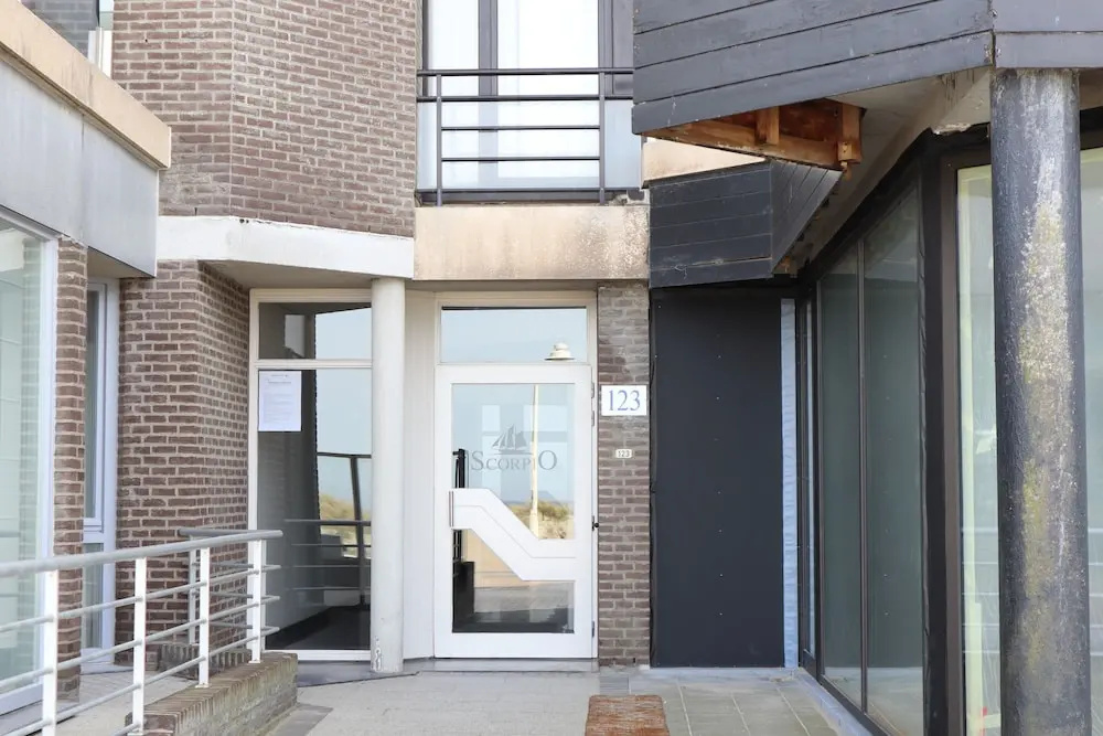Apartment in Nieuwpoort With Sea Views