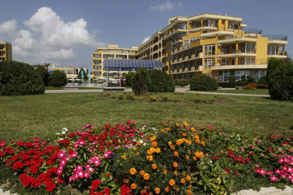 Midia Family Resort