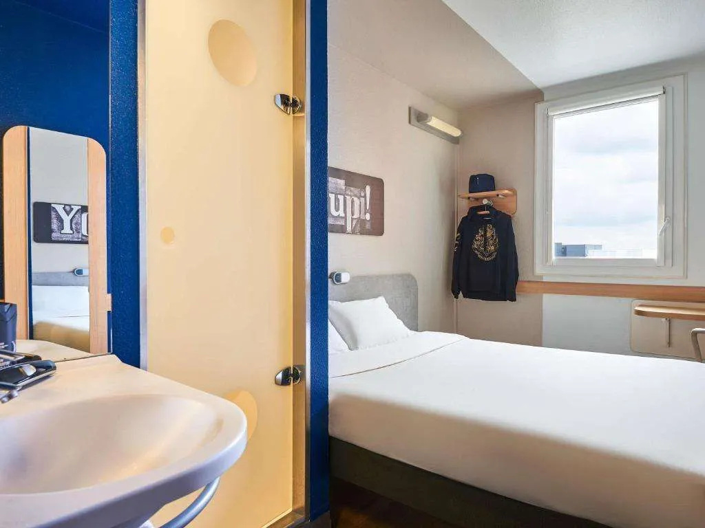 Afficher la photo 7 — ibis budget Vélizy