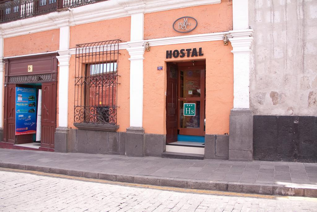 Los Balcones De Moral Y Santa Catalina Hostal