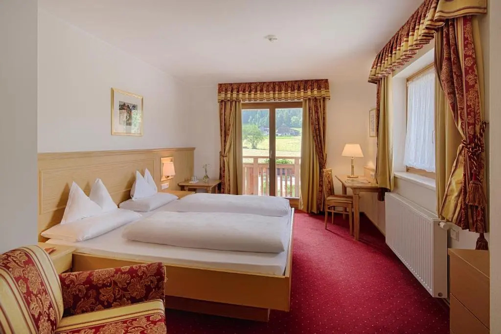 Standard Double room (full double bed)