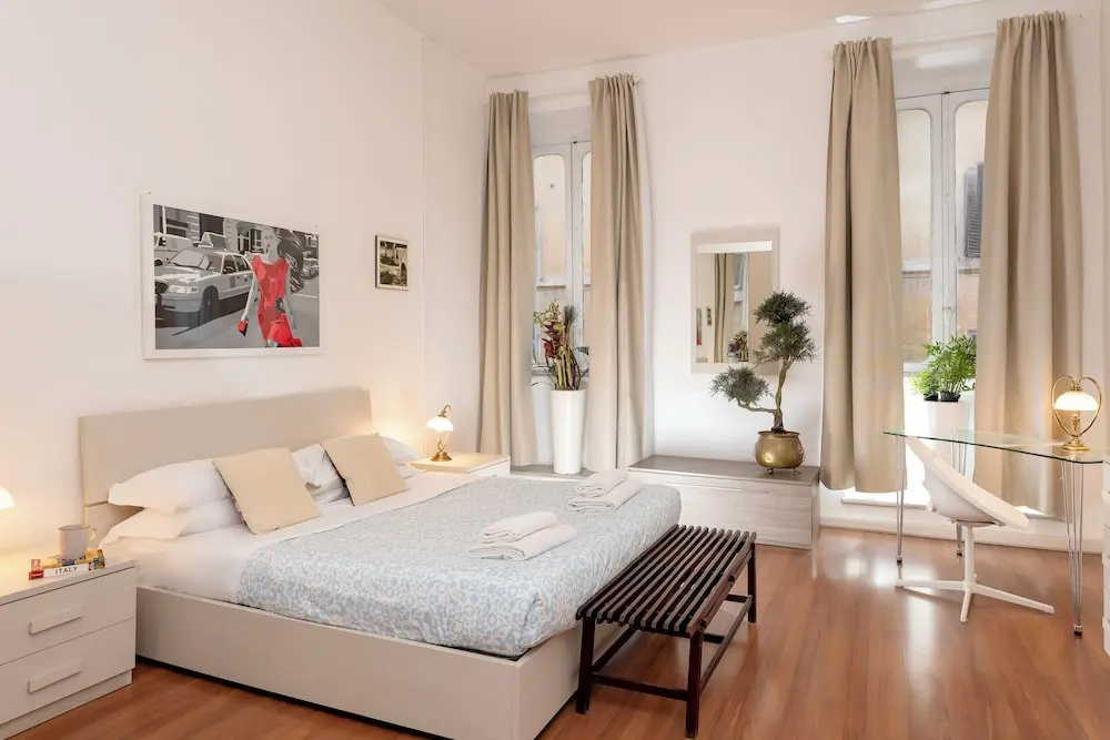Deluxe Apartment