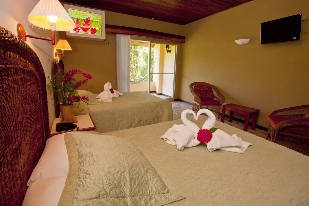 Standard Quadruple room beachfront