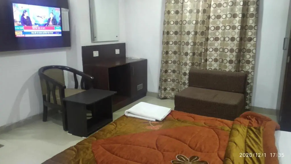 Popular Hotel - Chambres