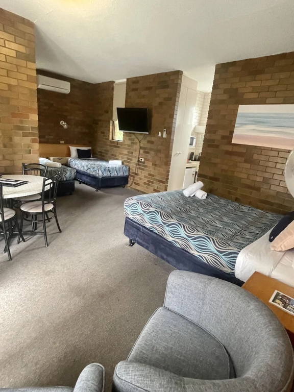 Standard Family room