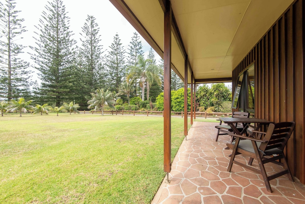 Ocean Breeze Cottages