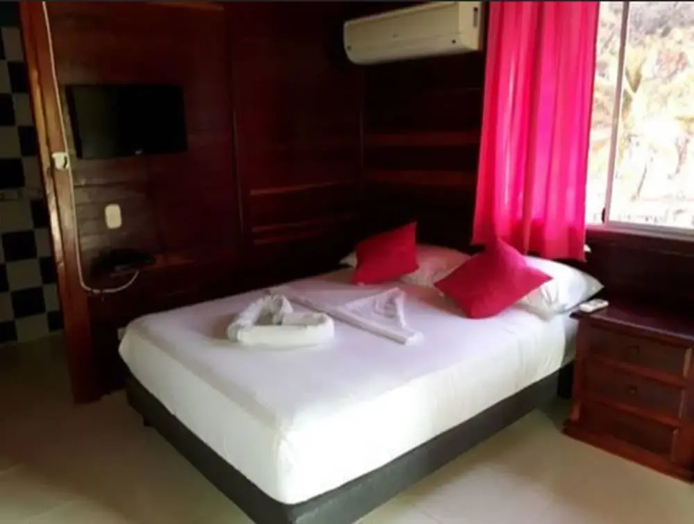 Cabanas Deep Blue — фото