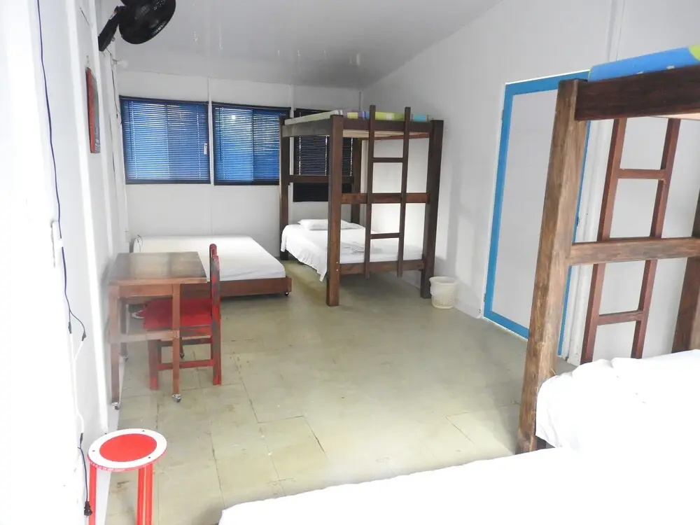 Standard Triple room with garden view