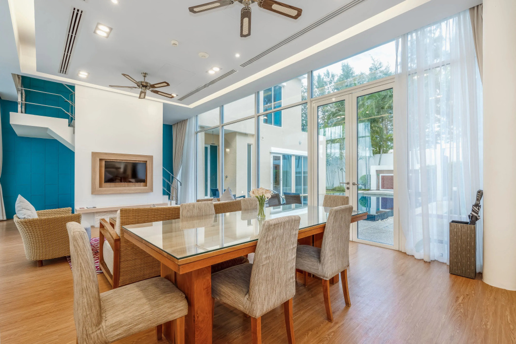 Отель Andaman Pool Villas, Maikhao Beach Phuket в Тхаланге