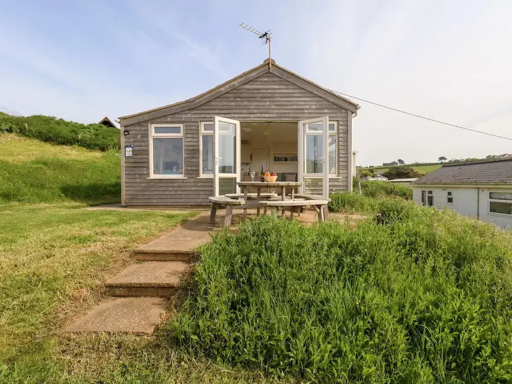 Siesta Chalet, BRIDPORT