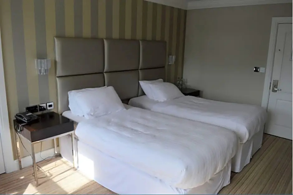 The Cliff Hotel - Chambres