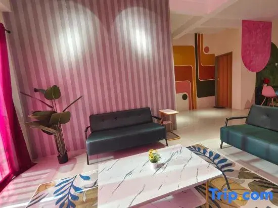 Pavilionvillie M1T570 by Irainbow
