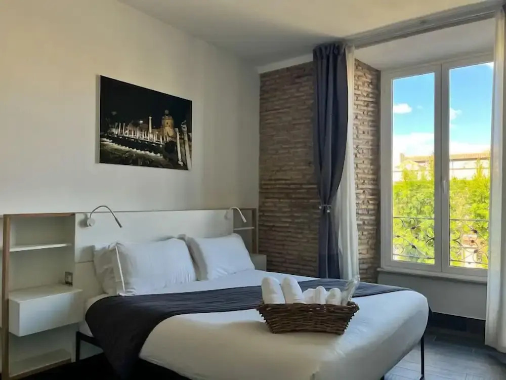 Двухместный номер Deluxe двуспальная кровать в Arch Rome Suites