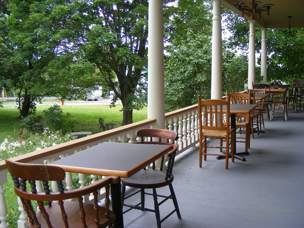 Auberge Comme au premier jour