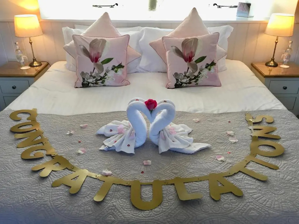 Superior Double room with garden view (full double bed)