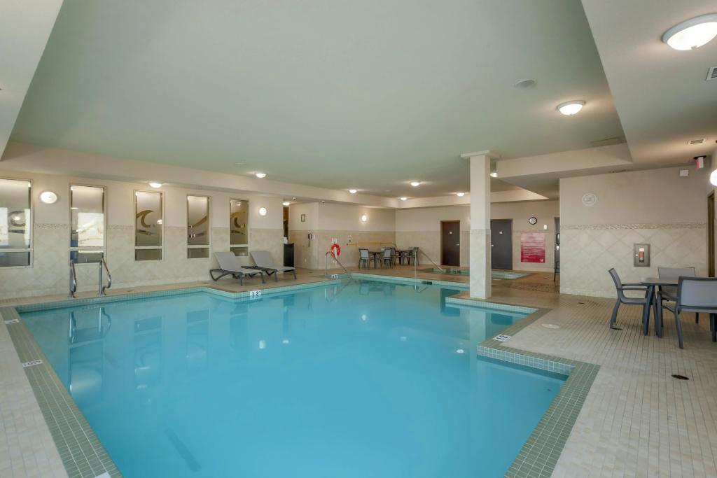 Best Western Plus Sherwood Park Inn & Suites - фото 19
