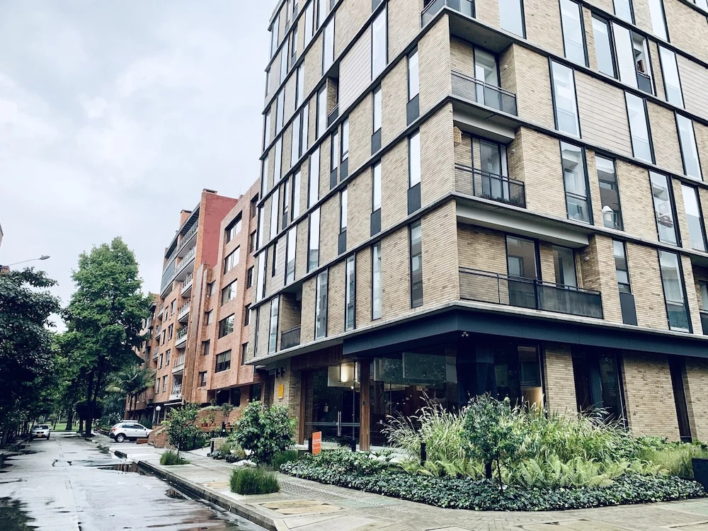 Kubik Apartments in Exclusive Virrey by Wynwood-House