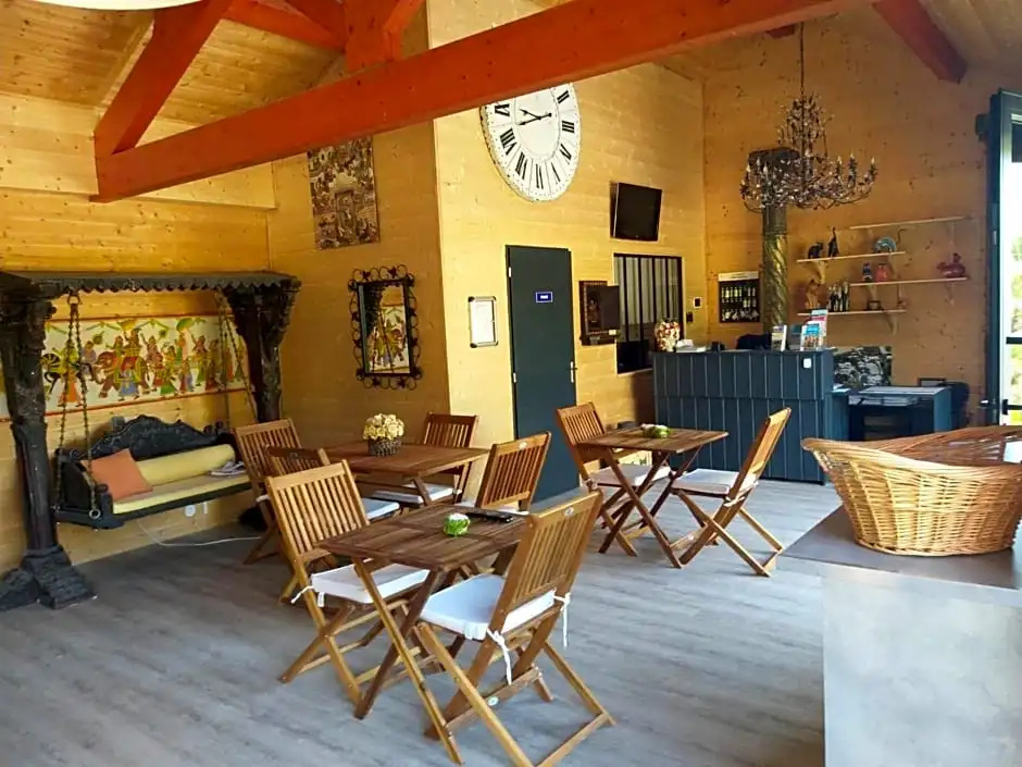 Hotel photo 20