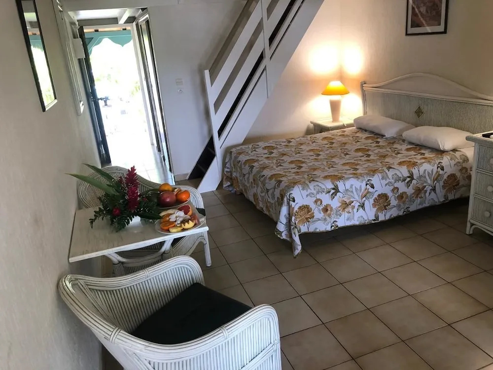 Balcony & Terrace