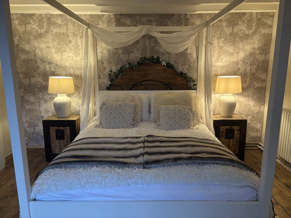 Coupling Cottage — 5