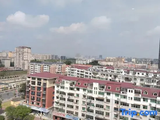 Yunli Hotel (Hua Ding Central City, Gao'an Avenue)