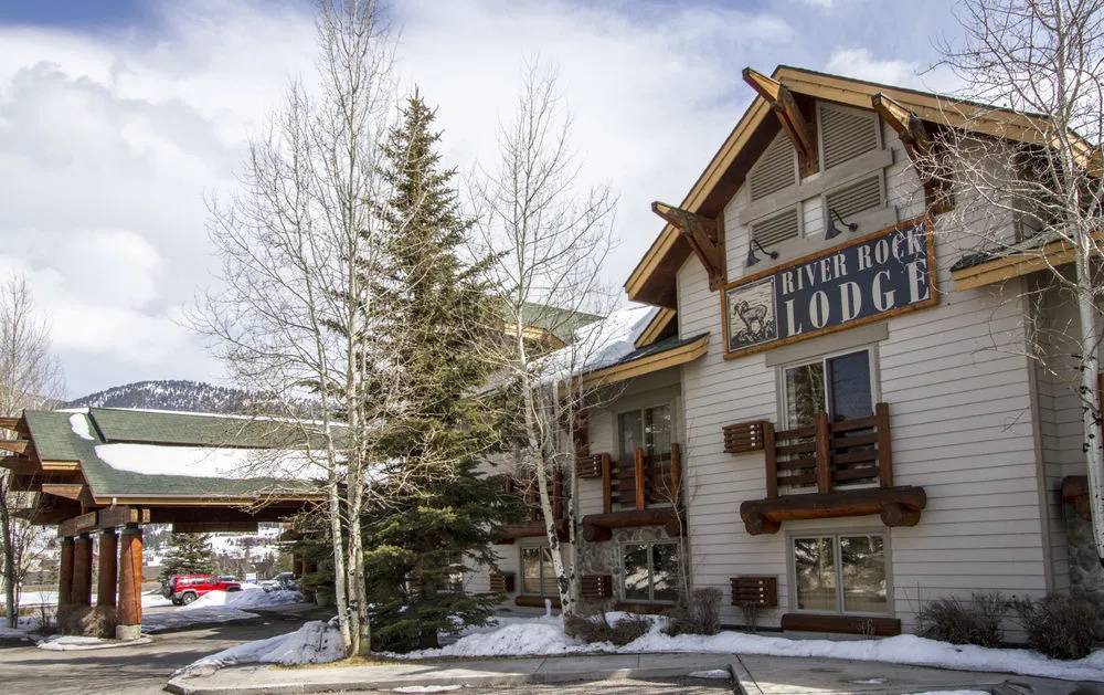 River Rock Lodge