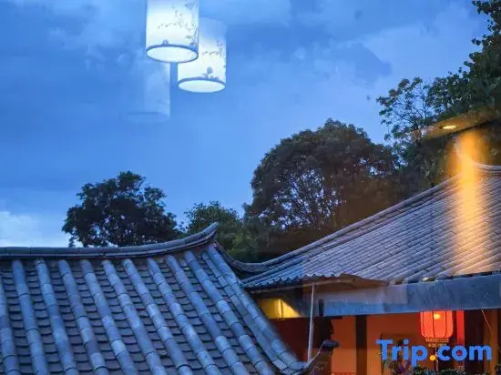 Lijiang Shuhe Old Town Yafei Snow Mountain Dream Homestay