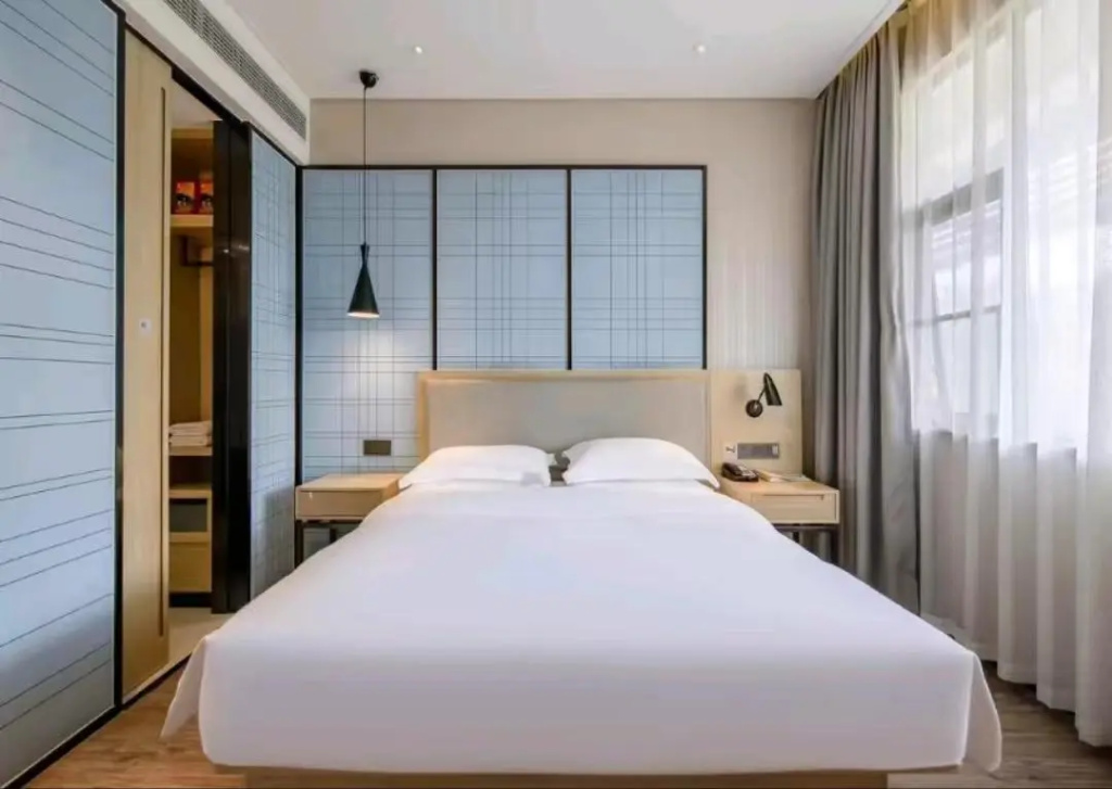 Echarm Hotel Nanning Nationalities Square Metro Station in Nanning