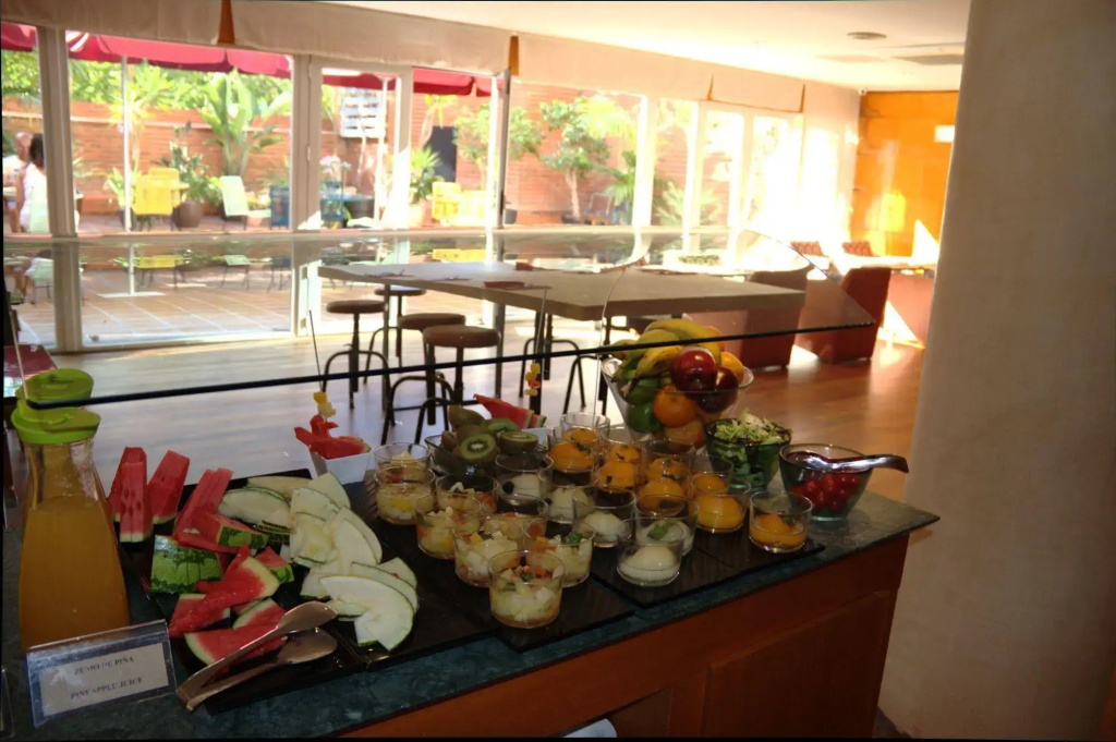 Hotel photo 12