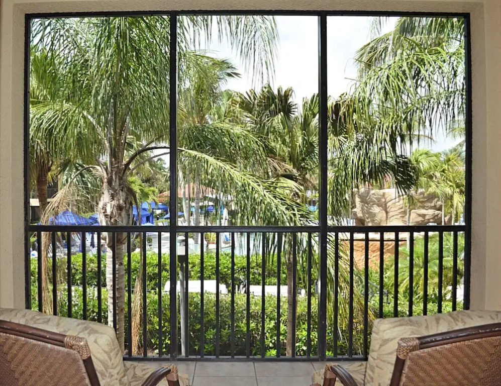 3 Bedrooms Cottage with pool view