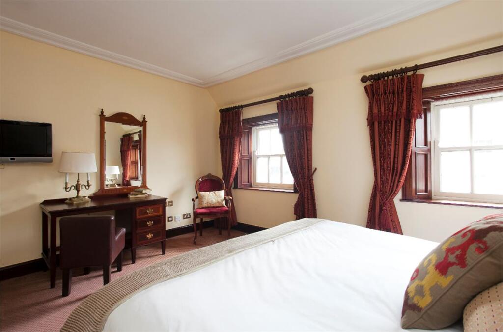 The Mont Hotel by null