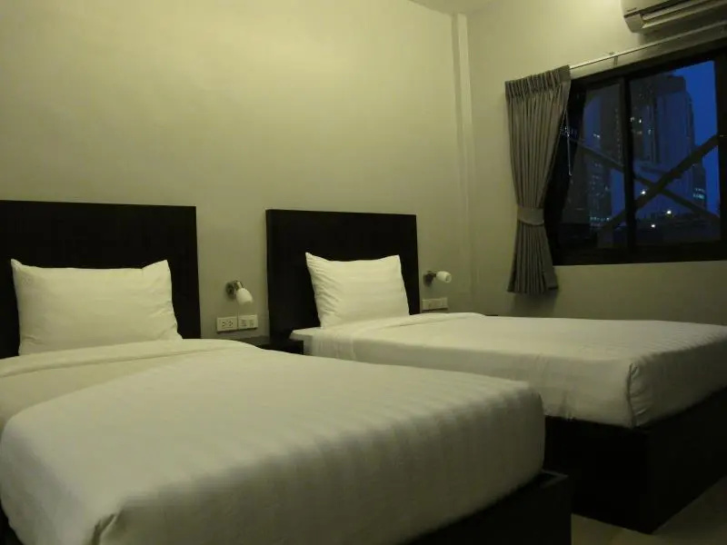 Standard Double room (twin beds)