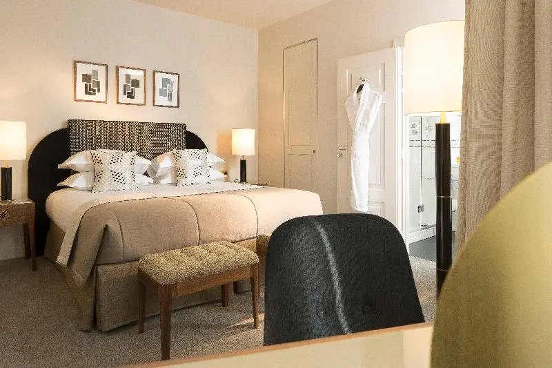 Standard Double room (twin beds)