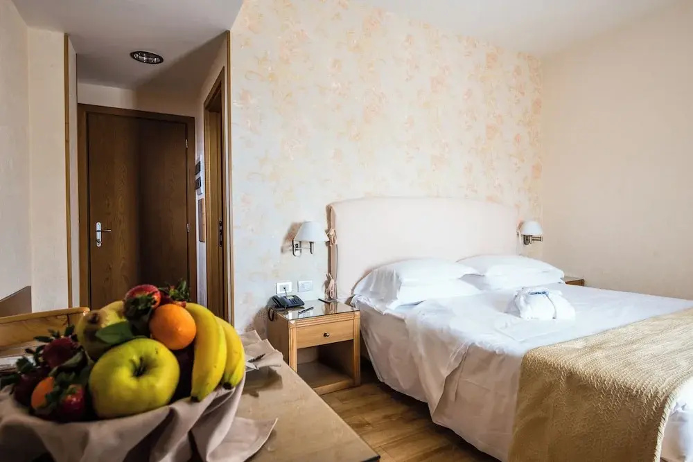 Hotel Touring - Chambres